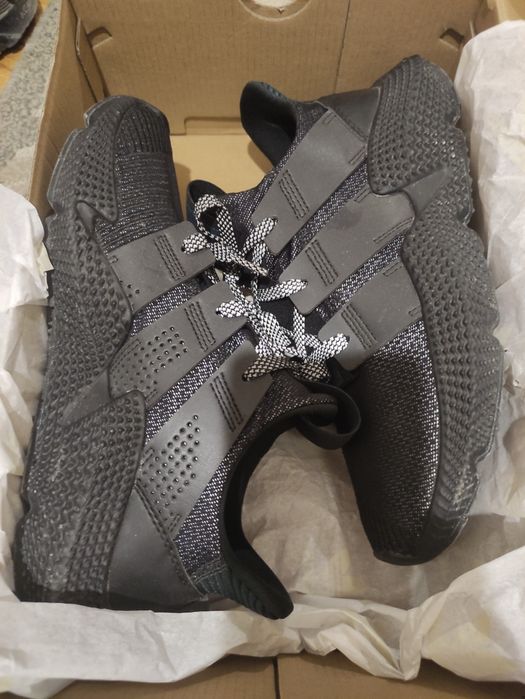 Adidas  кросовки