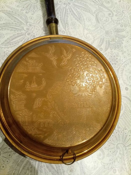 Винтидж медно-сива грейка за легло с шарка на  китайски пейзаж