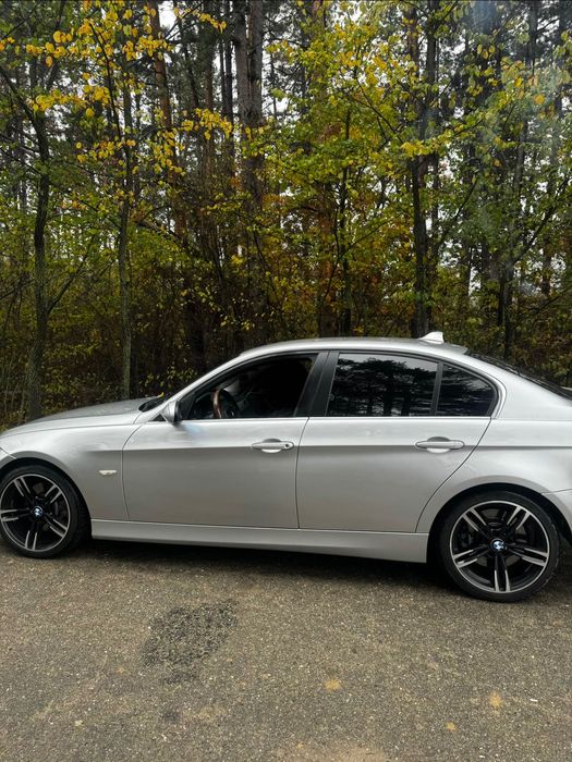 BMW e90 330D 231k