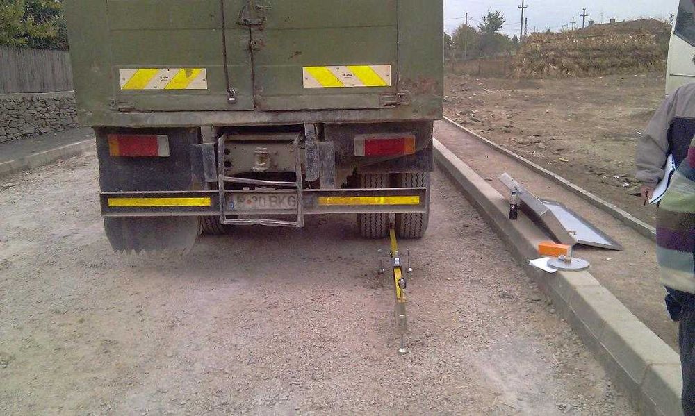 Drumuri Retele Edilitare Asfaltari Firma Constructii Platforme Trotuare Parcari Amenajari Exterioare si Lucrari Punctuale