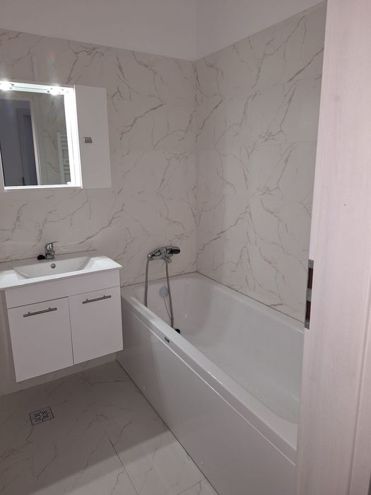 Garsonieră de închiriat- loc de parcare - prima închiriere - Residence