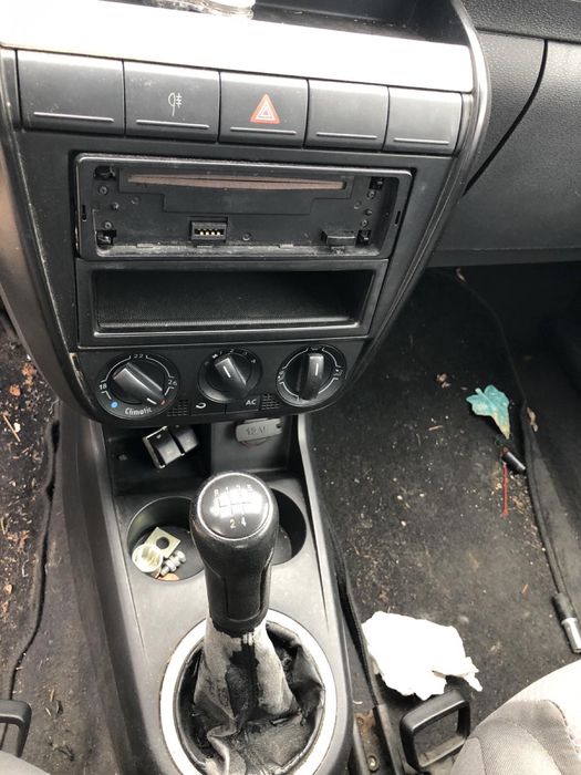 Vw fox 1.2i 55кс САМО НА ЧАСТИ