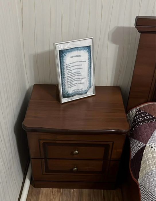 Спальный гарнитур