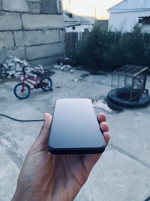 Айфон 14 хорошей состояние