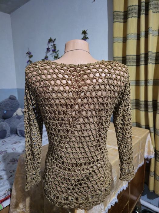 Продам рубашку и кофту