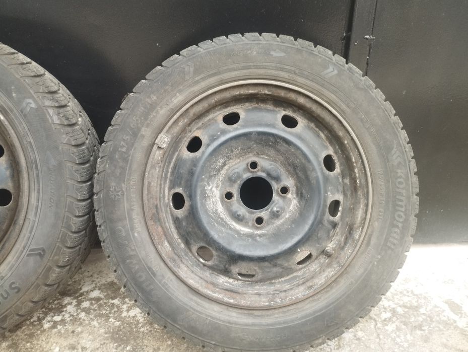 Гуми с джанти 14 зимни за рено