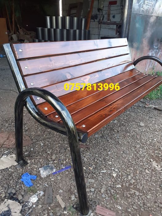 Bănci pentru gradina și spatii verzi