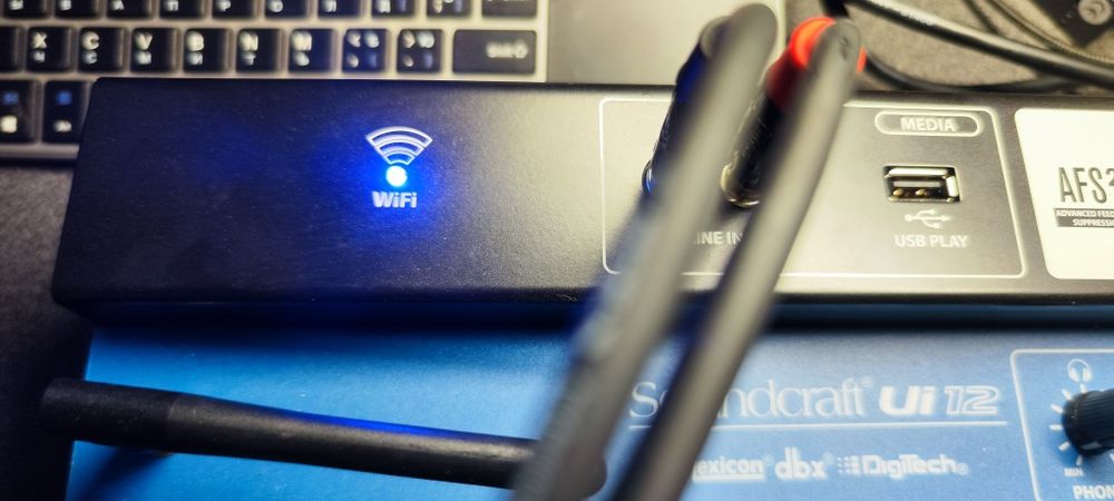 Soundcard Ui12 смесителен пулт