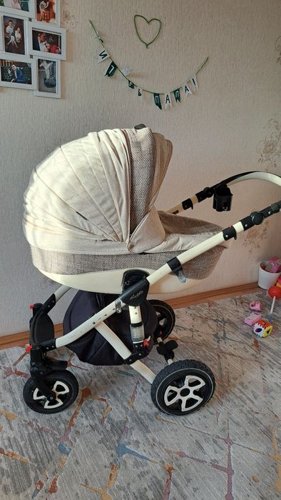 Продам Коляску 3 в 1