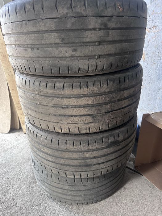 Продам шины 19 размер