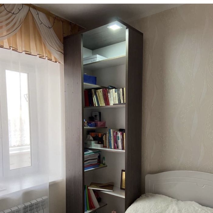 Шкаф угловой с подсветкой