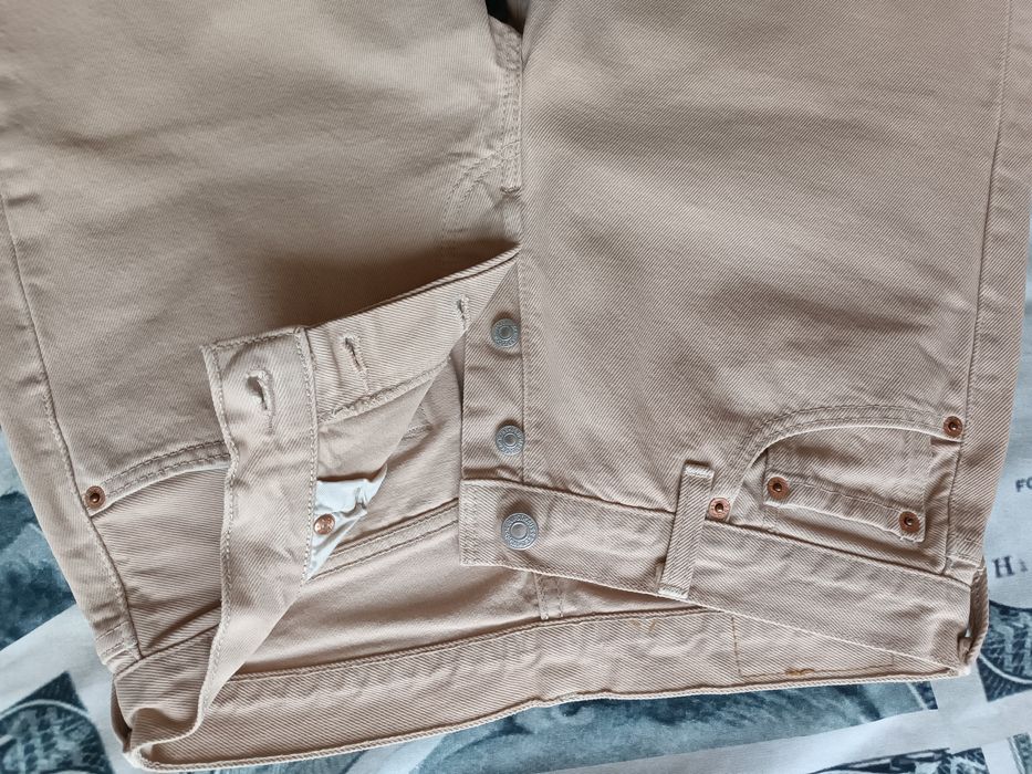 Оригинальные джинсы Levi's