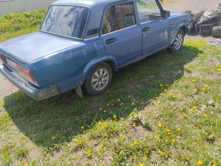 Продам ваз 2107  на инжекторе