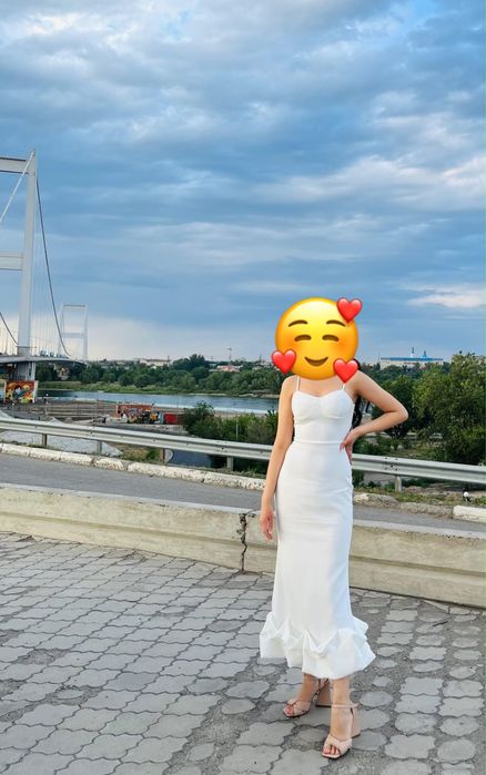 Продам вечерние платья