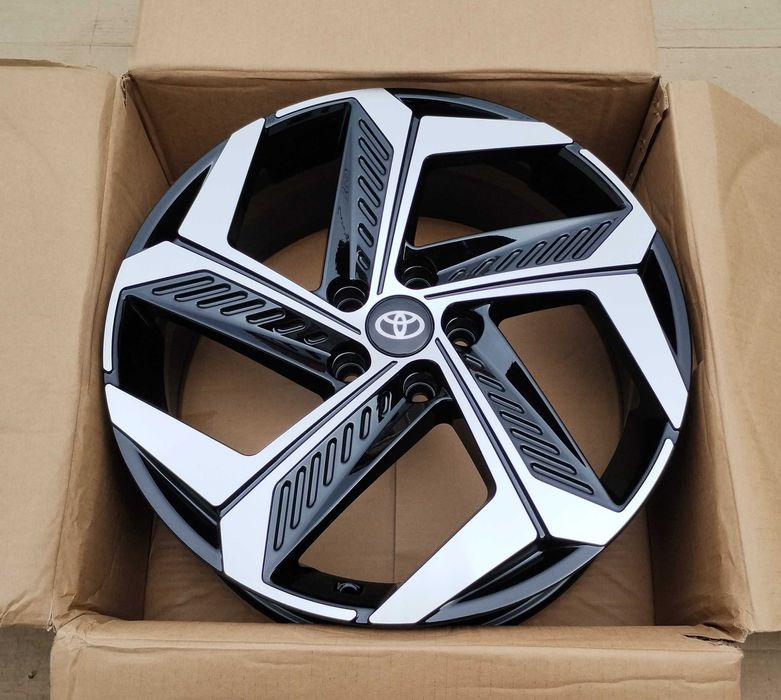 Jante 18 Toyota  RAV4  Corolla  C-HR  Auris Avensis Avensis Verso Camry Highlander Mirai  Verso Jante Noi cu Factura si Garantie‼️autohauss.ro‼️