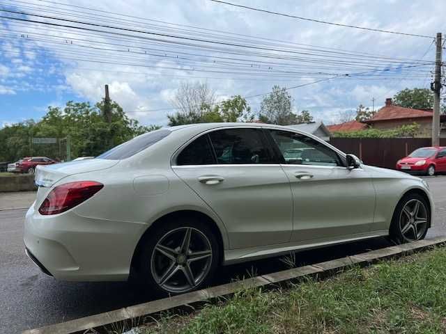Mercedes-Benz C 220 (BlueTEC) 7G-TRONIC AMG Line