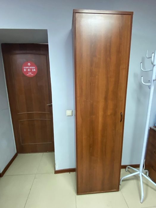 Продам офисную мебель