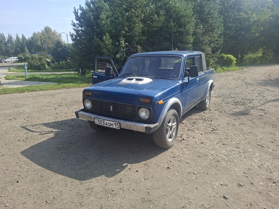 Ваз 2121   нива  .