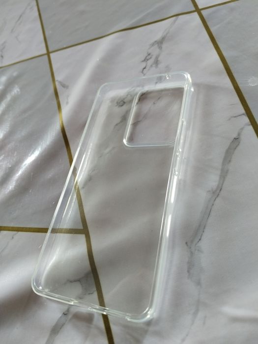 Чехол на Vivo v29 и на iPhone XR