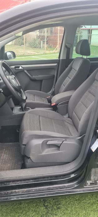 Dezmembrez/Dezmembrari / Piese /Accesorii Vw Touran,BLS,BKC