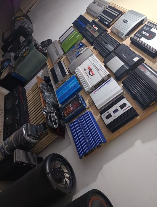 Statie amplificator audio auto bass masina subwoofer activ  pasiv kit