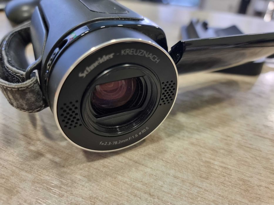 Видео камера Samsung