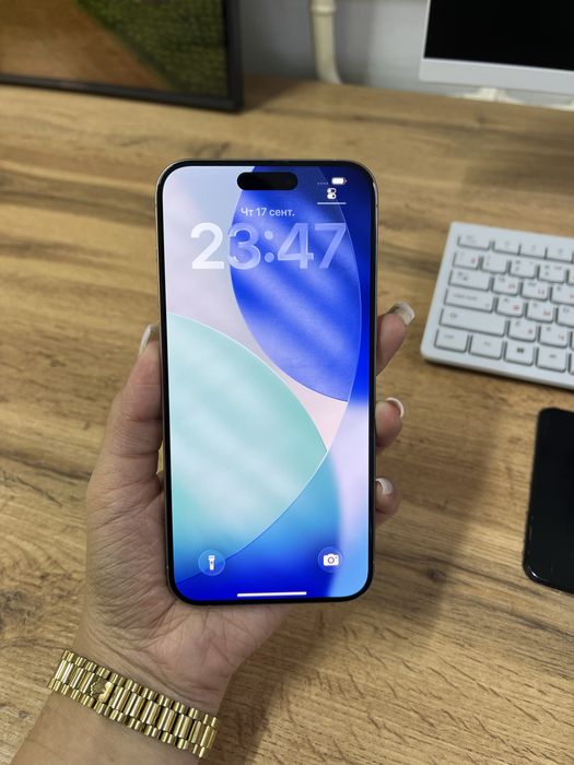 Телефон Apple iPhone 15 Pro Max