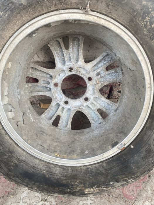 Продам запаску 18-й размер