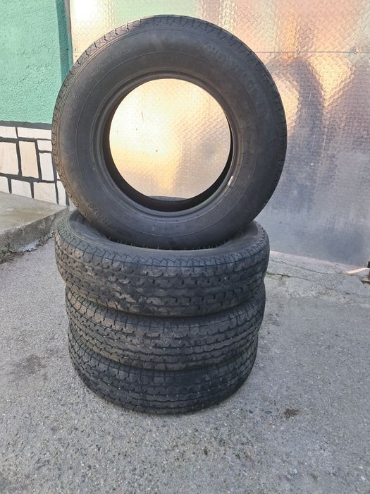 Vând lemne uscate ce se vede in poze