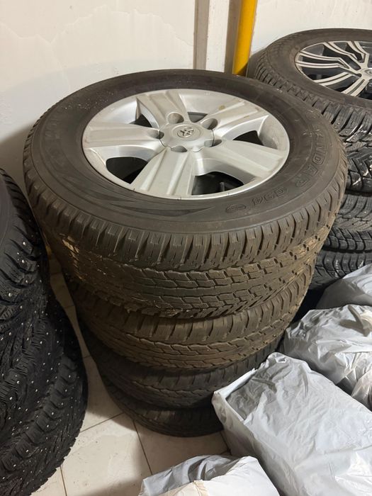 285.60R18 летний DUNLOP GRANDTRECK