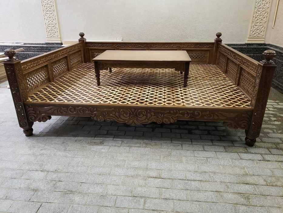 Kravat tapchan surilar