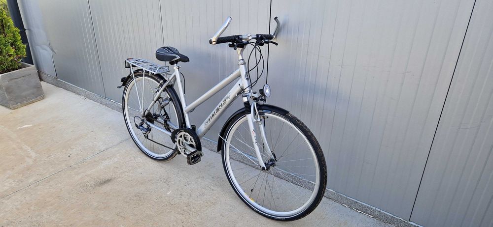 Алуминиев велосипед GUDEREIT дамско колело 28"