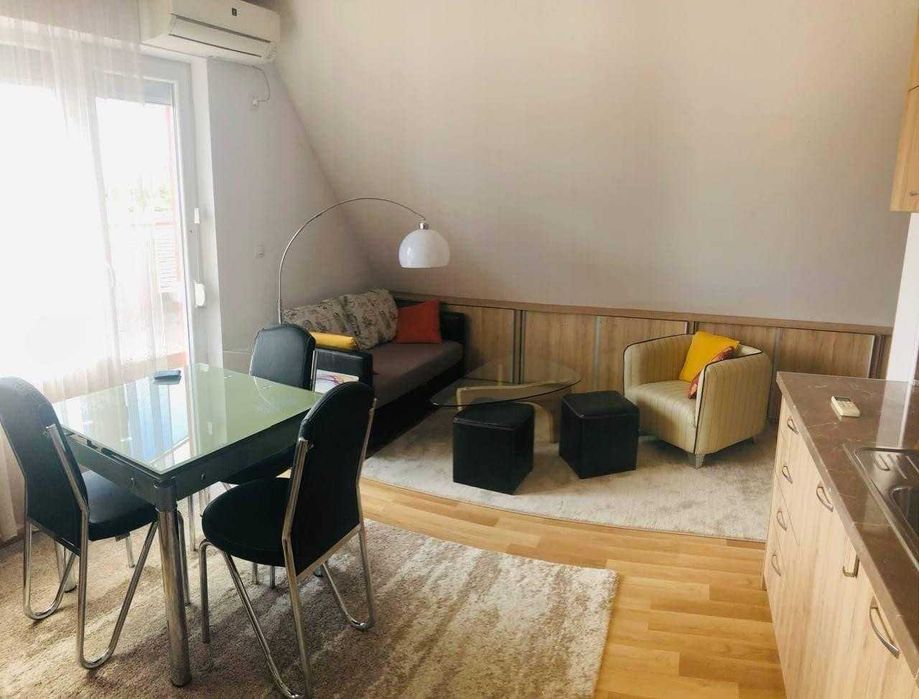 Двустаен апартамент