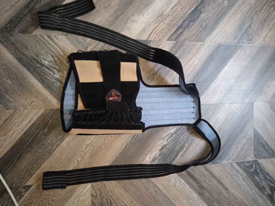 Ортопедический корсет