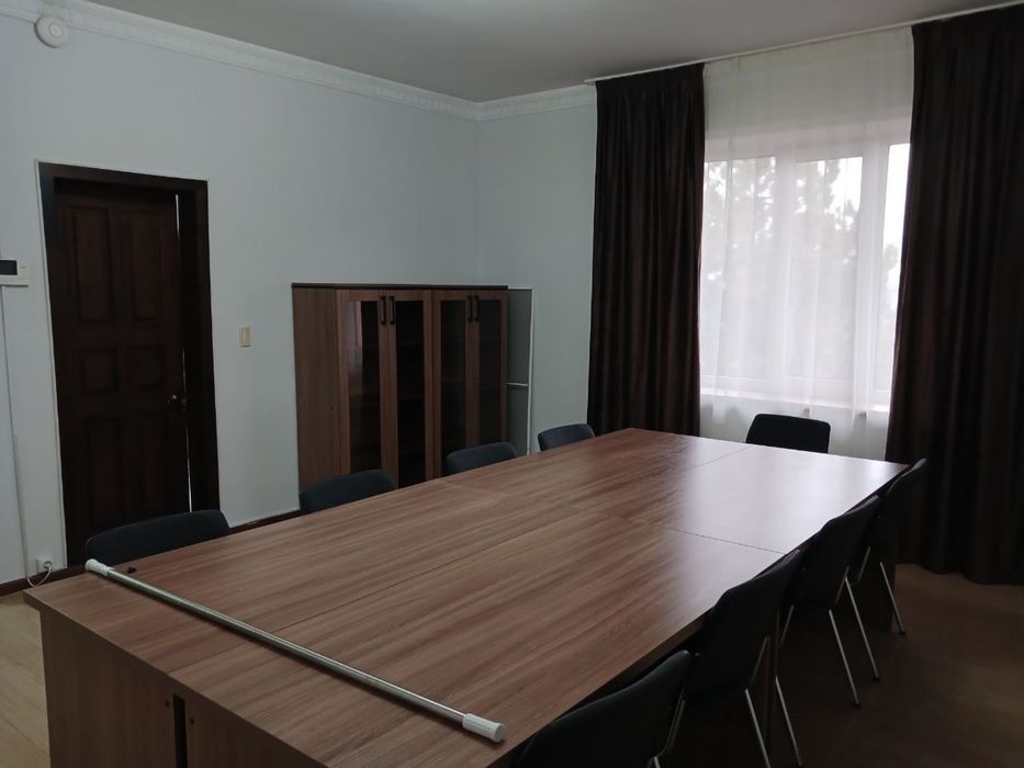 Дом в центре.  Ракат Боши