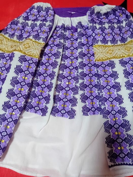 Ie(camasa) tradițională cusuta manual