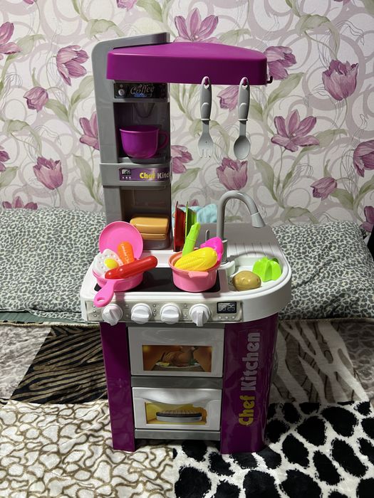 Продам детскую кухню