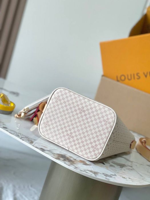 Geanta Louis Vuitton All in BB