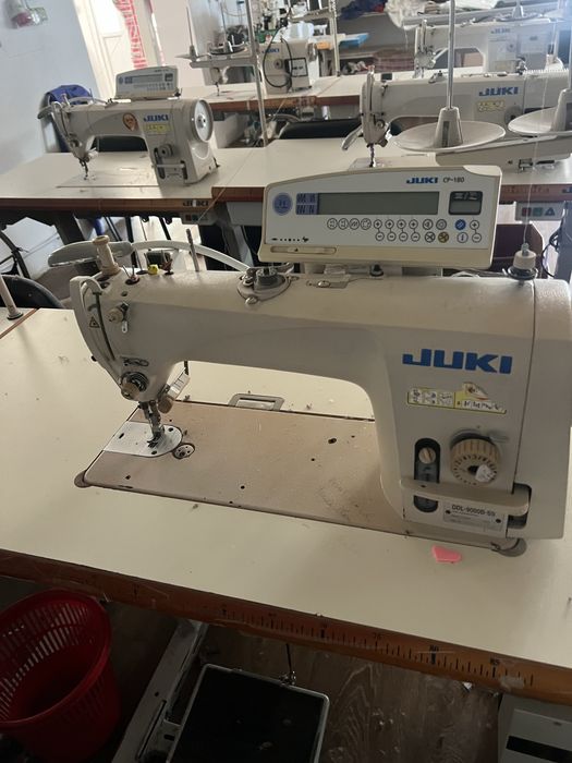 Vânzare utilaje și echipamente din fabrică de confecții