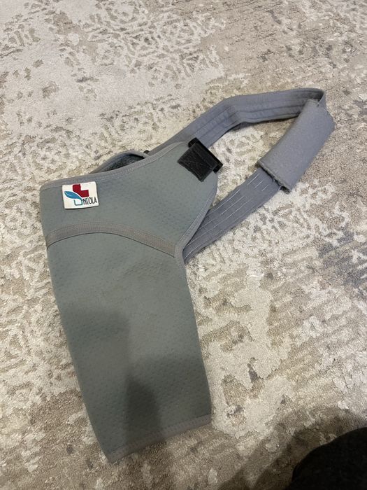 Наплечный бандаж