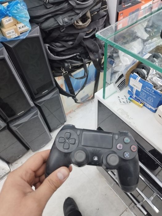 Play station 4+ пульт