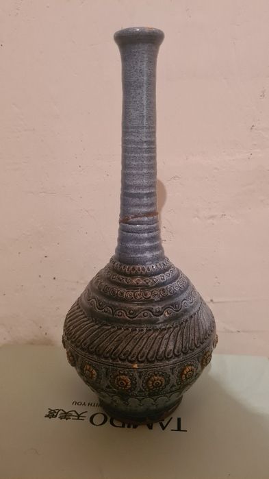 Вазы в отличном состоянии срочно