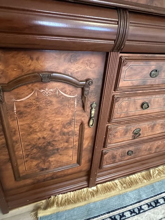 Стенка для посуды