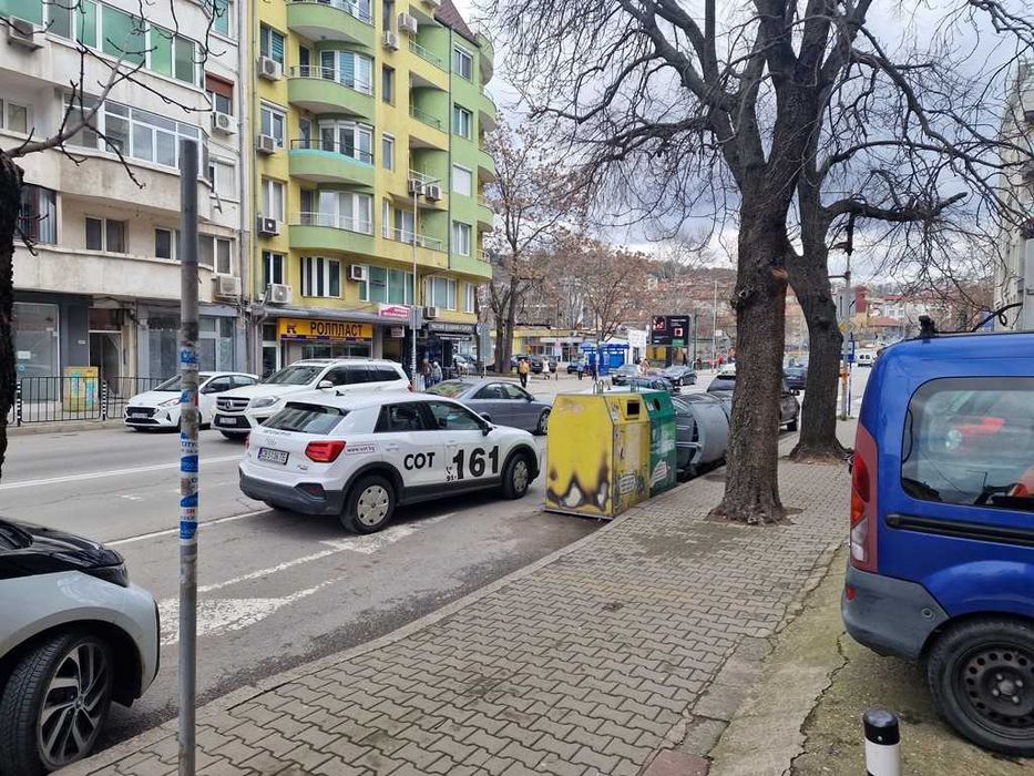 Продава се Магазин в Благоевград, Идеален център - 47 кв.м за 1596 €/кв.м - Снимка #1