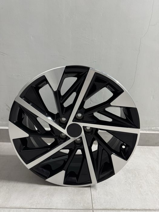 Продам диски R18 размер