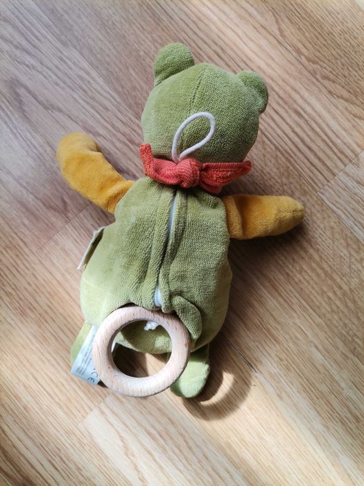 Музикална бебешка играчка