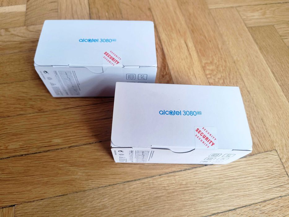 Запечатан чисто нов телефон с бутони Alcatel 3080