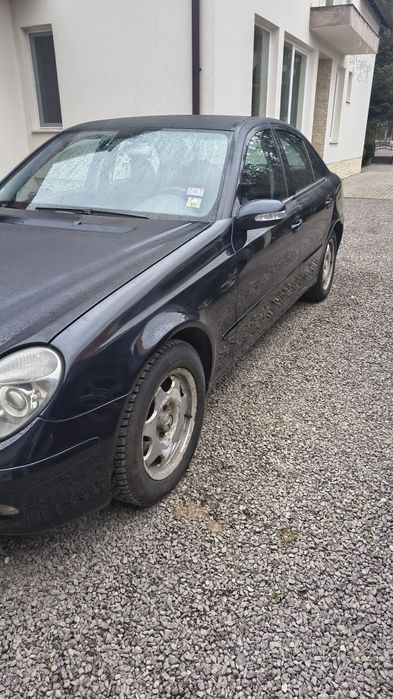 Mercedes E- class w211