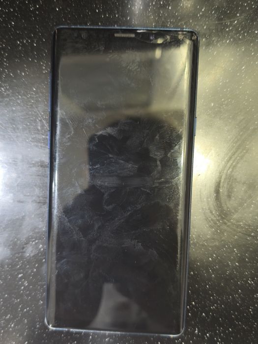 Продам Samsung Note 9 (читать описание)