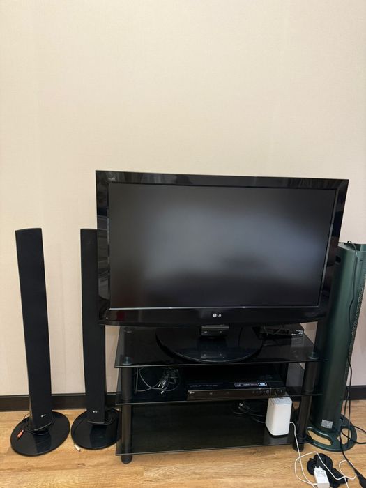 Продам телефизор, домашний кинотеатр и тумбу